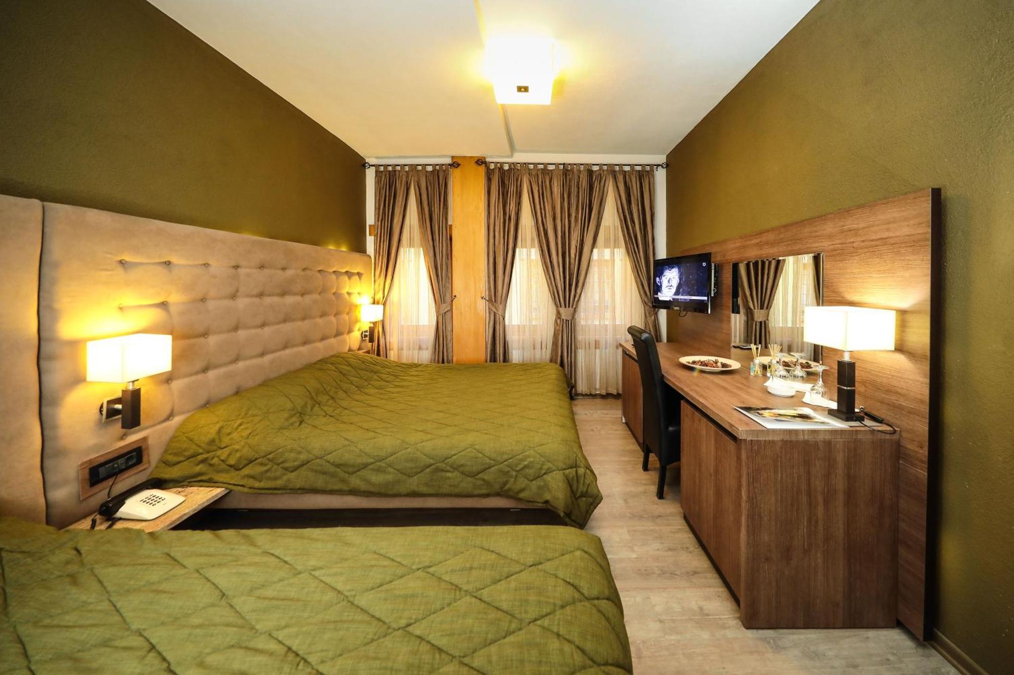 Hotel Carshia E Jupave Gjakova ภายนอก รูปภาพ