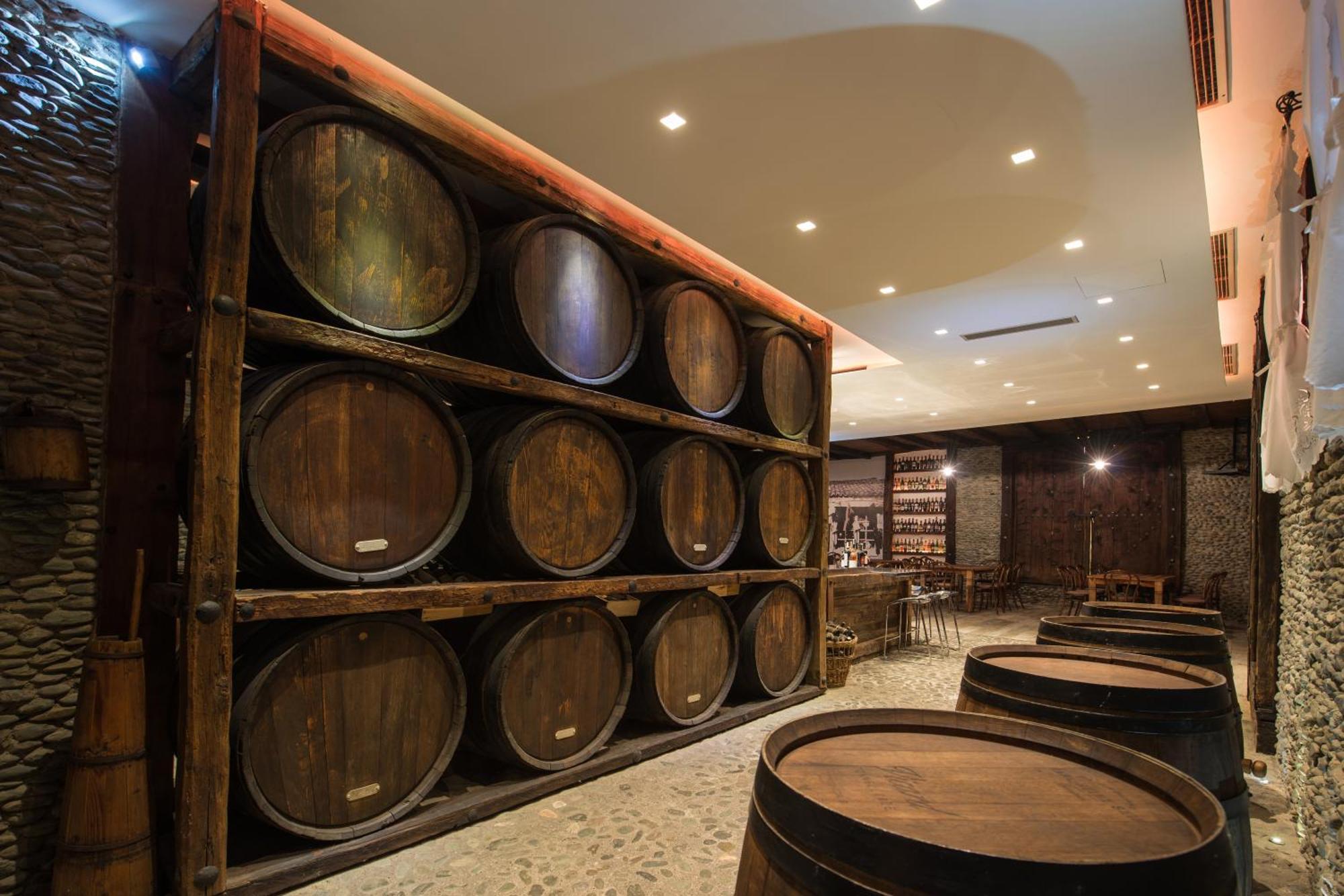 Hotel Carshia E Jupave Gjakova ภายนอก รูปภาพ