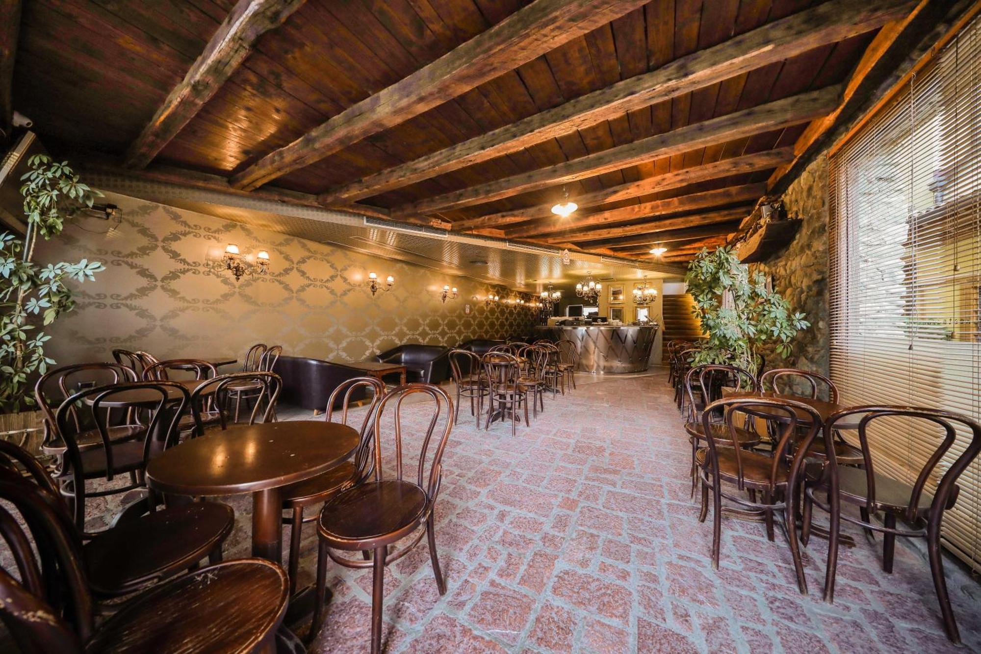 Hotel Carshia E Jupave Gjakova ภายนอก รูปภาพ
