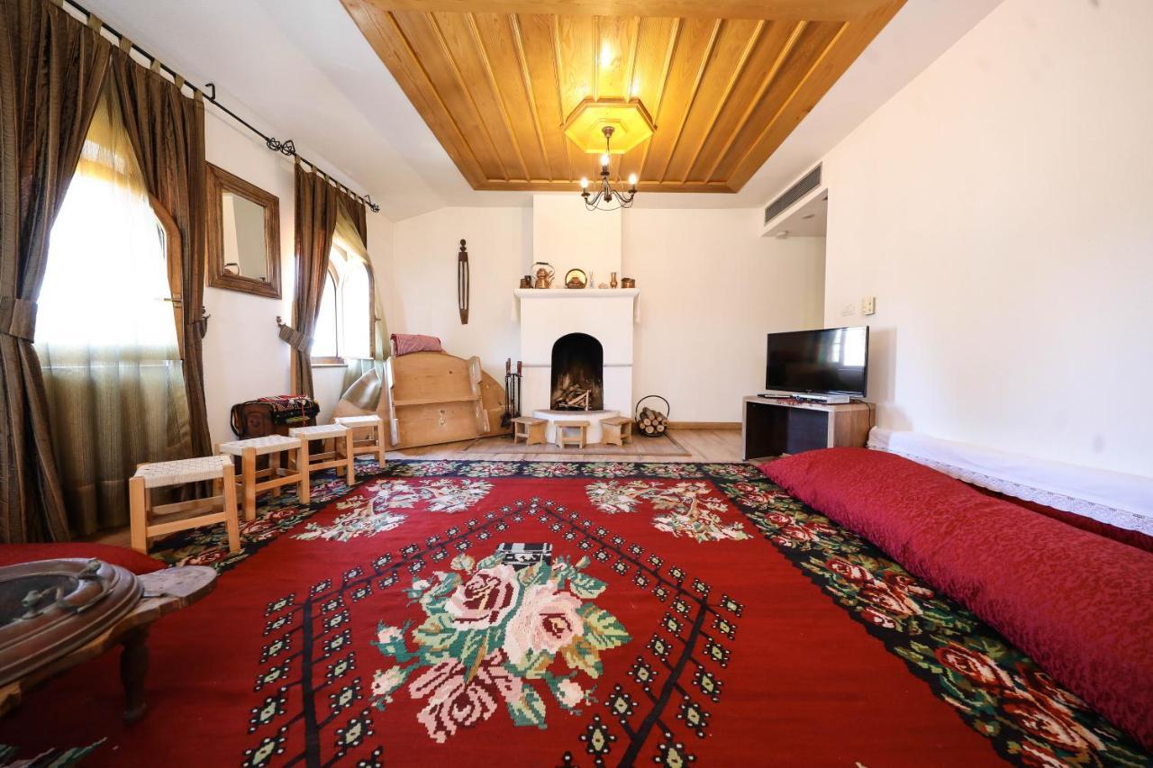 Hotel Carshia E Jupave Gjakova ภายนอก รูปภาพ